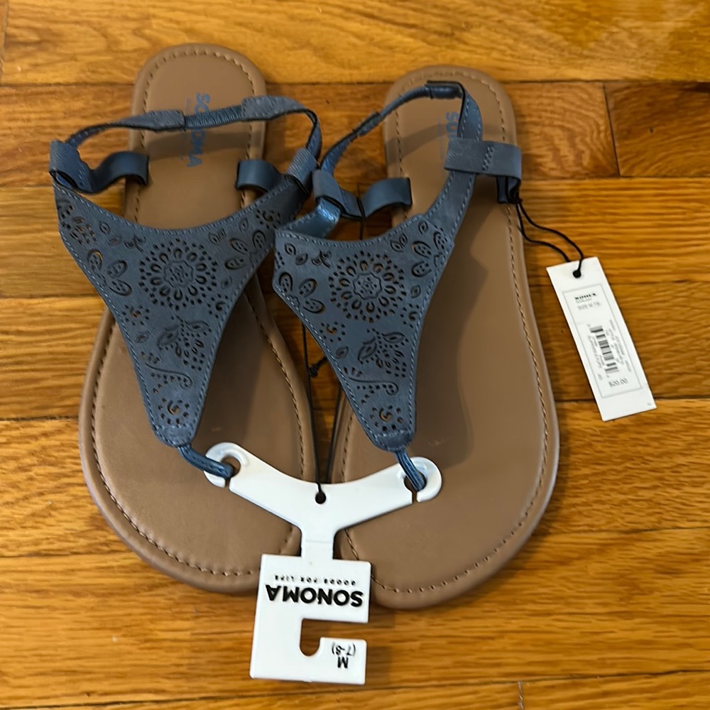 Sonoma Sandals (Kohls NWT) Navy/Denim Color